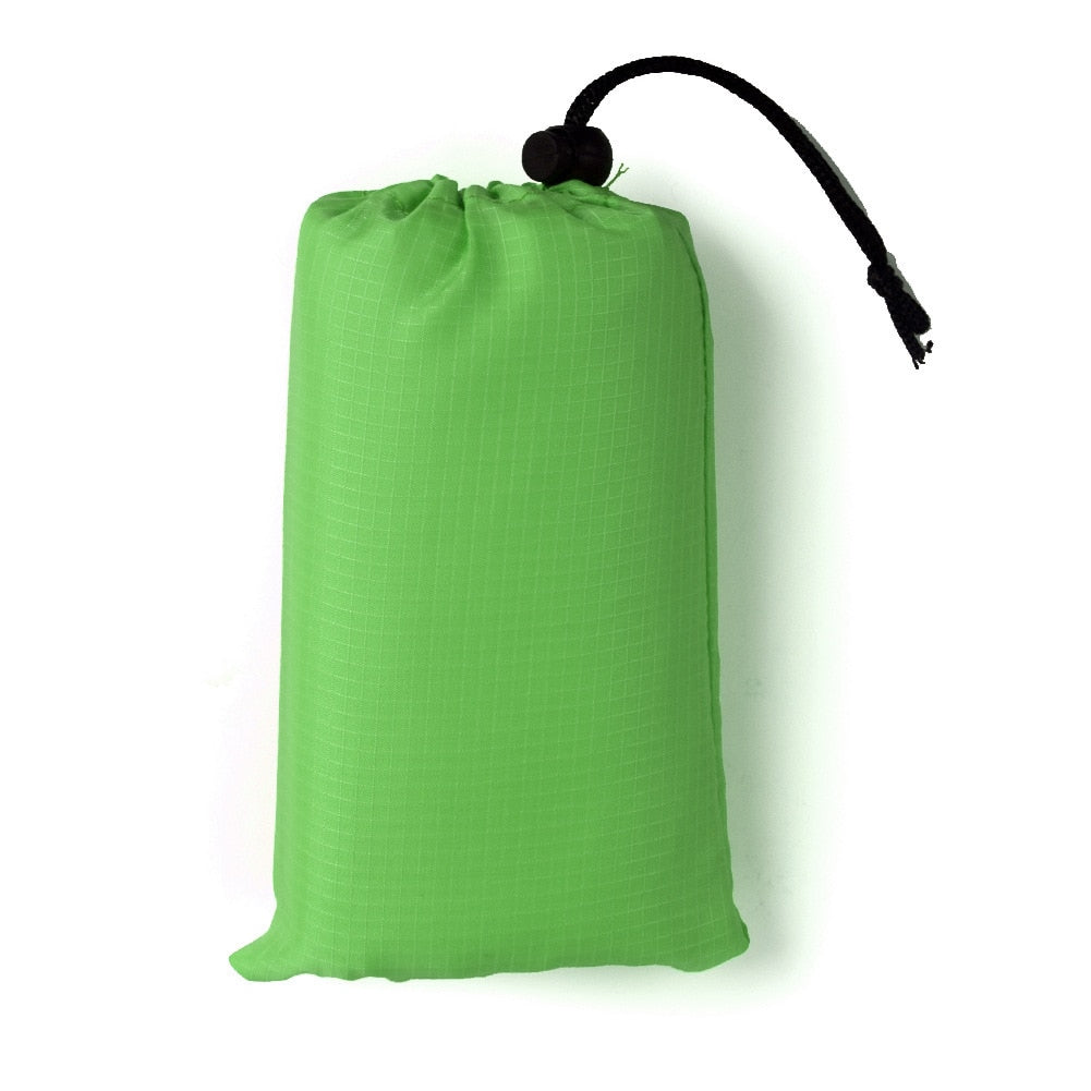 WATER & SAND PROOF POCKET BEACH BLANKET